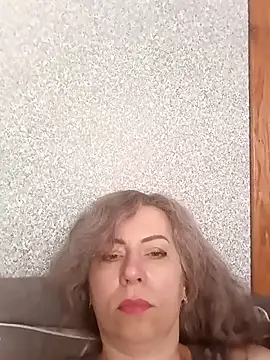 TaynaSecret online show from April 3, 2026, 5:14 am