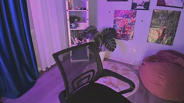 museofmind online show from April 15, 2026, 7:58 pm