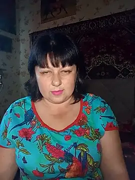 Snapshot of AuroKaria chatting on May 12, 2026, 3:29 pm AuroKaria online show from May 12, 2026, 3:29 pm