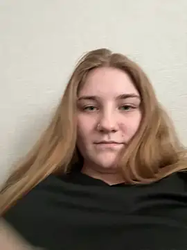 Flowers454 online show from April 13, 2026, 10:08 am