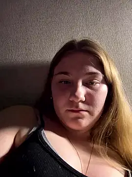 Flowers454 online show from April 17, 2026, 12:35 am