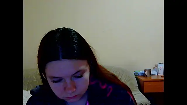 JessicaHolland1 online show from April 3, 2026, 9:49 am