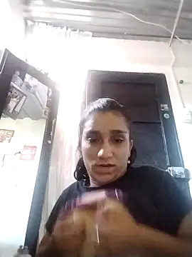 vegonicarouge online show from April 4, 2026, 9:10 pm