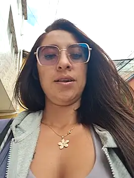 Snapshot of VALERY-94 chatting on June 7, 2026, 12:10 pm VALERY-94 online show from June 7, 2026, 12:10 pm