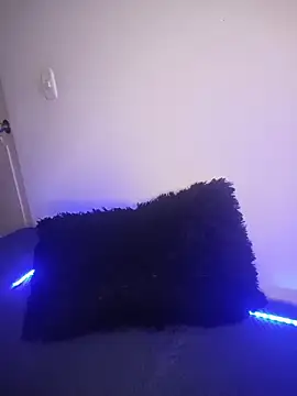 Mia Flamee online show from April 14, 2026, 11:04 am