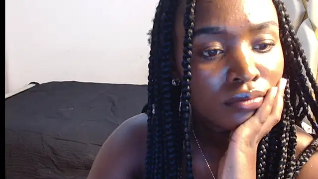 YANADEBAYO online show from June 3, 2026, 11:42 pm
