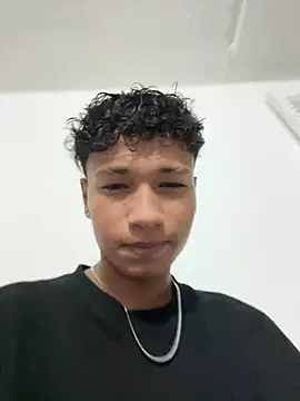 ETTE MOON online show from April 5, 2026, 5:47 am