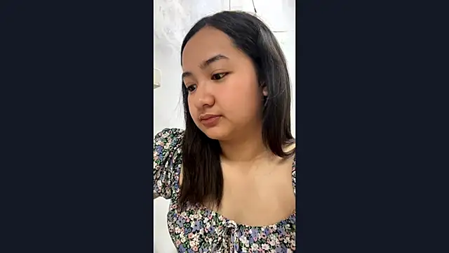 BirgitCelestino online show from April 8, 2026, 4:25 am