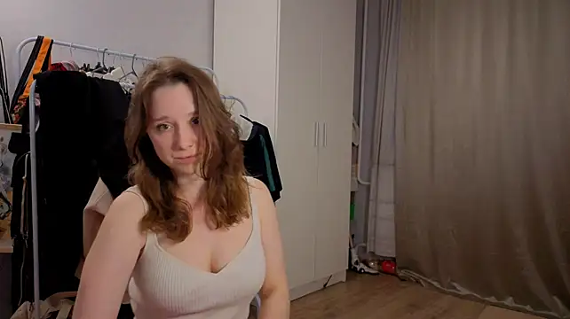 hunny ines online show from May 15, 2026, 6:06 pm