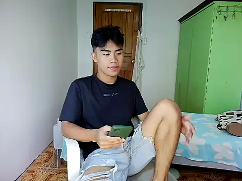 Snapshot of valerio_fernan chatting on July 29, 2026, 12:54 am valerio fernan online show from July 29, 2026, 12:54 am