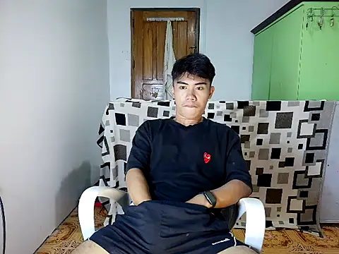 Snapshot of valerio_fernan chatting on August 1, 2026, 1:31 pm valerio fernan online show from August 1, 2026, 1:31 pm