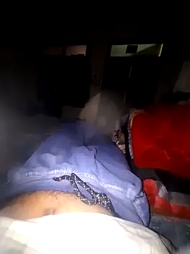 volcanojatt00 online show from April 13, 2026, 5:22 am