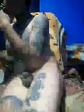 Snapshot of eroos_twink chatting on November 2, 2025, 10:20 am eroos twink online show from November 2, 2025, 10:20 am