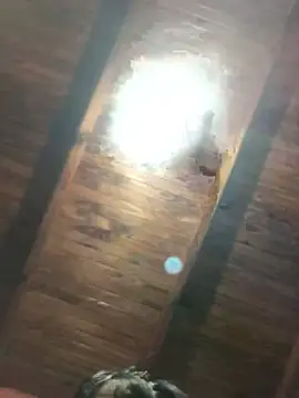 Laacoluu online show from April 26, 2026, 5:16 am