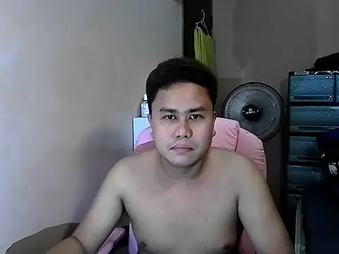 Snapshot of tipsy_butter chatting on July 15, 2026, 1:07 pm tipsy butter online show from July 15, 2026, 1:07 pm