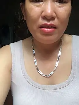 candy-beo online show from May 15, 2026, 11:58 pm