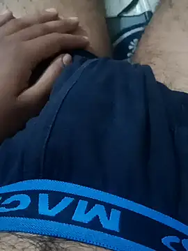 minkzz0 online show from April 15, 2026, 3:56 am