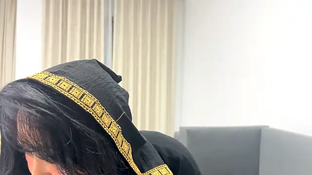 ArianaGoddess online show from April 14, 2026, 5:18 pm