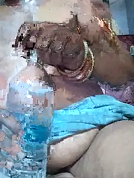 Desi hot bhabhi01 online show from June 11, 2026, 7:05 am
