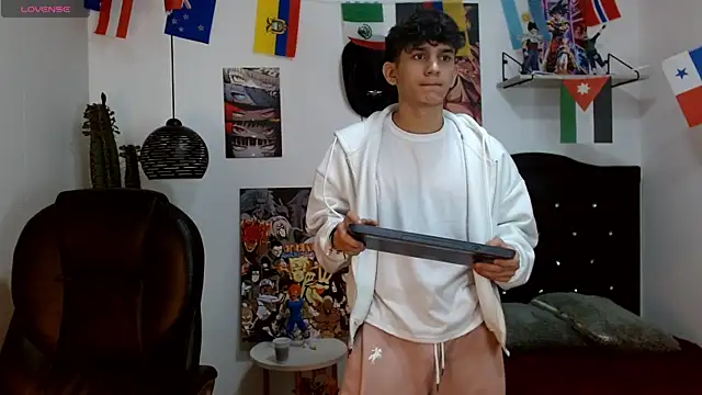Snapshot of billy_wild chatting on July 10, 2026, 11:43 am billy wild online show from July 10, 2026, 11:43 am