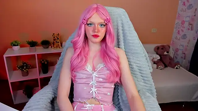 LaurenWaite online show from April 14, 2026, 7:13 am