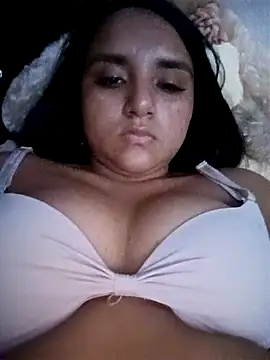 Valentina Narvaez online show from April 16, 2026, 9:39 pm