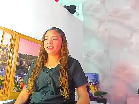 EllyBloom online show from April 5, 2026, 2:02 pm