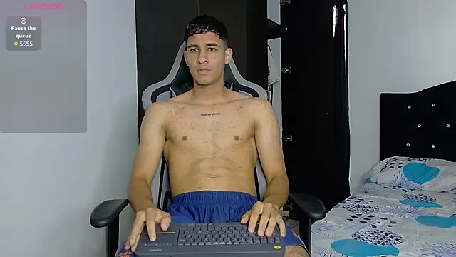 JakeMonroe online show from April 17, 2026, 3:37 pm