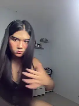 JassmineLove online show from April 9, 2026, 3:29 pm