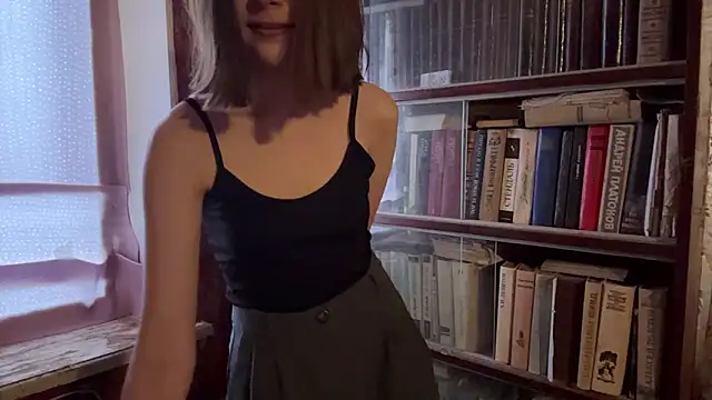 curtl tl online show from April 13, 2026, 1:37 pm