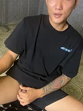 Lighting001 online show from April 29, 2026, 5:30 pm