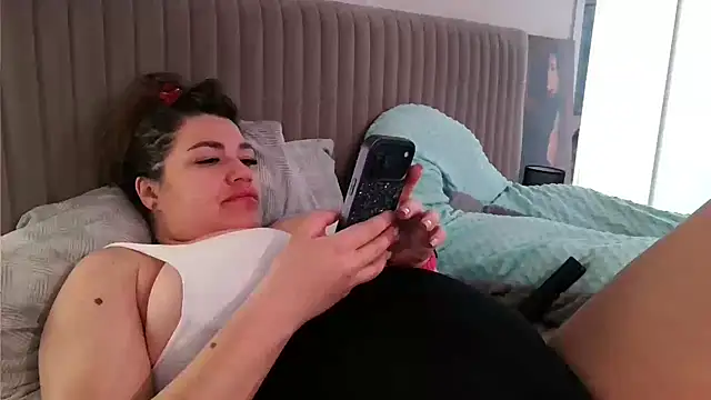 miss preggie online show from April 15, 2026, 6:34 pm