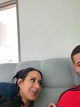 dream party 4U online show from April 7, 2026, 7:26 pm