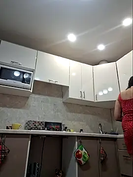 Snapshot of LaliaMia chatting on October 29, 2025, 2:32 am LaliaMia online show from October 29, 2025, 2:32 am