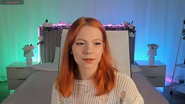 LisaAris online show from June 7, 2026, 6:24 pm