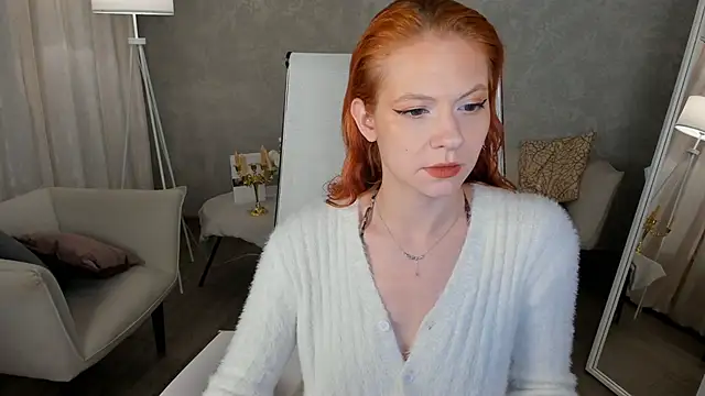 LisaAris online show from June 19, 2026, 9:20 pm