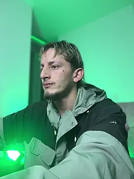 ZarcooX online show from April 14, 2026, 3:11 am