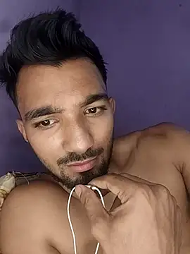 LOVEBIRDS069 online show from July 8, 2026, 3:51 am