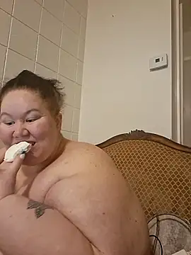 hisalphaqueen27 online show from April 11, 2026, 7:45 am