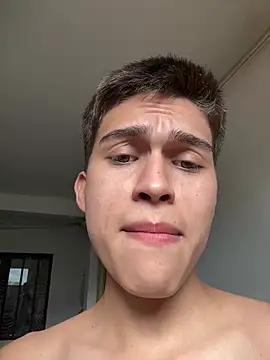 sabanamojada19 online show from April 14, 2026, 8:03 pm