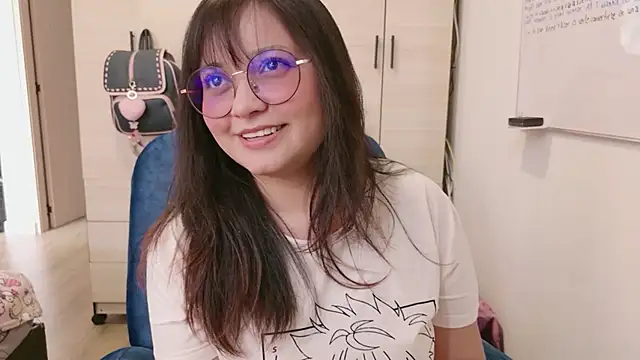 Snapshot of ZoeyDoll_ chatting on July 24, 2026, 7:43 pm ZoeyDoll online show from July 24, 2026, 7:43 pm