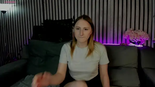 April Jackson online show from April 15, 2026, 1:00 am