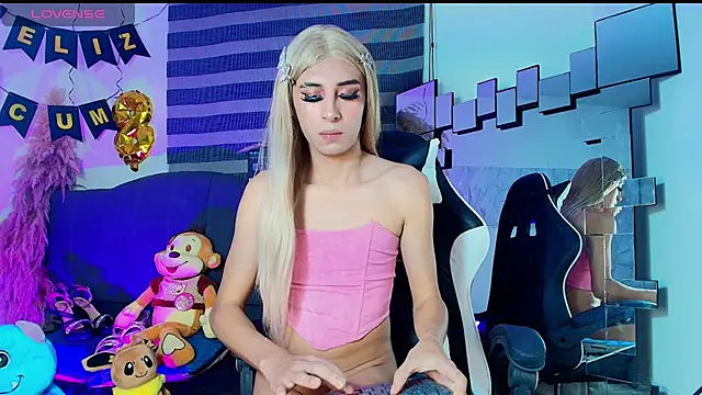 Jesica tan online show from June 26, 2026, 5:35 am