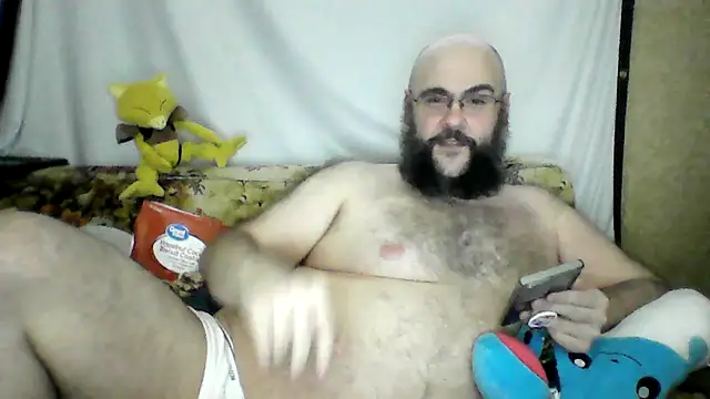 BriTheTopBear online show from April 16, 2026, 10:38 am