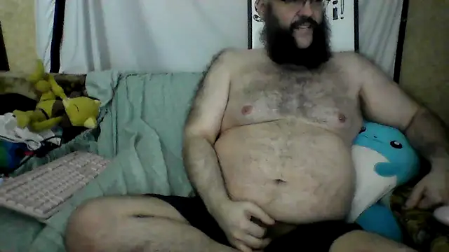 BriTheTopBear online show from June 16, 2026, 12:10 am