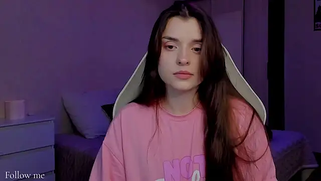 H4naFit online show from April 9, 2026, 8:15 pm