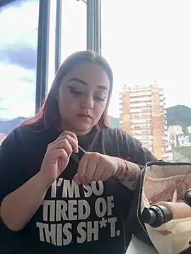 ziara white online show from April 7, 2026, 7:48 pm