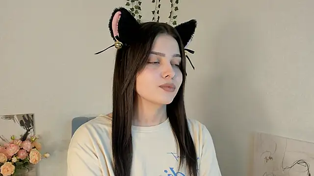 MarianneAuvil online show from April 15, 2026, 4:55 pm