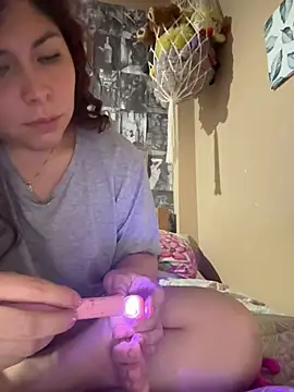 DirtyMerida online show from April 12, 2026, 2:37 am