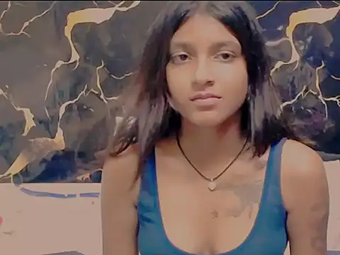 Cutie pie2 online show from April 14, 2026, 6:13 pm